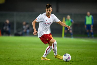 Roma 'nın Stephan El Shaarawy portresi İtalyan futbolu Serie A karşılaşmasında Hellas Verona FC ile AS Roma arasında İtalya' nın Verona kentindeki Marcantonio Bentegodi stadyumunda 31 Ekim 2022 - Fotoğraf: Ettore Griffon