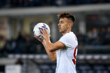 Roma 'nın Stephan El Shaarawy portresi İtalya' nın Verona kentindeki Marcantonio Bentegodi Stadyumu 'nda oynanan Hellas Verona FC - 31 Ekim 2022 - Fotoğraf: Ettore Griffon