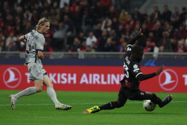 FC Red Bull Salzburg takımından Maurits Kjaergard, UEFA Şampiyonlar Ligi 2022 / 23 Grup Sahnesi - Grup E futbol karşılaşması AC Milan ile FC Red Bull Salzburg arasında 2 Kasım 2022 tarihinde Giuseppe Meazza Stadyumu, İtalya - Fotoğraf: Fabrizio C