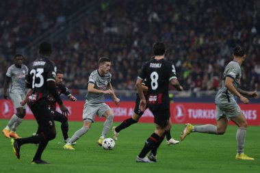 FC Red Bull Salzburg takımından Luka Suciç, UEFA Şampiyonlar Ligi 2022 / 23 Grup Sahnesi - Grup E futbol karşılaşması sırasında Giuseppe Meazza Stadyumu 'nda AC Milan ile FC Red Bull Salzburg arasında 2 Kasım 2022' de oynanan karşılaşmada - Fotoğraf: Fabrizio Carabell