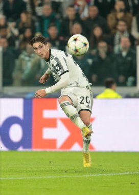 UEFA Şampiyonlar Ligi H Grubu sırasında Juventus Fc 'ten Fabio Miretti, 2002 Kasım 2022' de İtalya 'nın Allianz Stadyumu' nda Juventus Fc ve Paris Saint Germain arasında oynanan futbol karşılaşması. Fotoğraf: Nderim Kaceli - Fotoğraf: Nderim Kaceli / LiveMedi