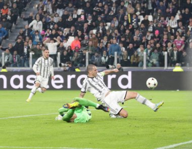 Juventus Fc takımından Leonardo Bonucci, UEFA Şampiyonlar Ligi H Grubu, Juventus Fc ile Paris Saint Germain arasında oynanan futbol maçında 2 Kasım 2022 'de İtalya' nın başkenti Torino 'daki Allianz Stadyumu' nda gol attı. Fotoğraf: Nderim Kaceli - Fotoğraf: Nderim Kaceli / Li
