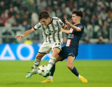 UEFA Şampiyonlar Ligi H Grubu sırasında Juventus Fc 'ten Nicolo Faggioli, 2 Kasım 2022' de İtalya 'nın Allianz Stadyumu' nda Juventus Fc ve Paris Saint Germain arasında oynanan futbol karşılaşması. Fotoğraf: Nderim Kaceli - Fotoğraf: Nderim Kaceli / LiveMedi
