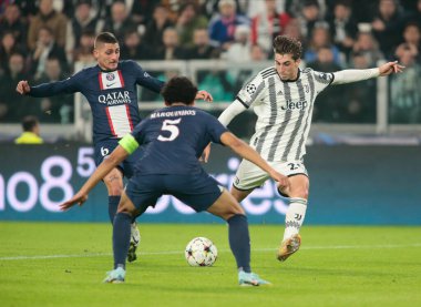 UEFA Şampiyonlar Ligi H Grubu sırasında Juventus Fc 'ten Fabio Miretti, 2002 Kasım 2022' de İtalya 'nın Allianz Stadyumu' nda Juventus Fc ve Paris Saint Germain arasında oynanan futbol karşılaşması. Fotoğraf: Nderim Kaceli - Fotoğraf: Nderim Kaceli / LiveMedi