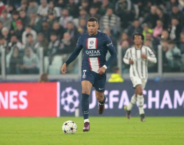 UEFA Şampiyonlar Ligi H Grubu sırasında Paris Saint-Germain FC takımından Kylian Mbappe, 2 Kasım 2022 tarihinde İtalya 'nın Allianz Stadyumu' nda Juventus Fc ve Paris Saint Germain arasında oynanan futbol karşılaşması. Fotoğraf: Nderim Kaceli - Fotoğraf: Nderim Kaceli / LiveMedi