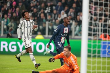 Paris 'ten Nuno Mendes Saint-Germain FC, UEFA Şampiyonlar Ligi H Grubu, Juventus Fc ile Paris Saint Germain arasında oynanan futbol maçını 2 Kasım 2022' de İtalya 'nın başkenti Torino' daki Allianz Stadyumu 'nda kutladı. Fotoğraf: Nderim Kaceli - Kredi: 