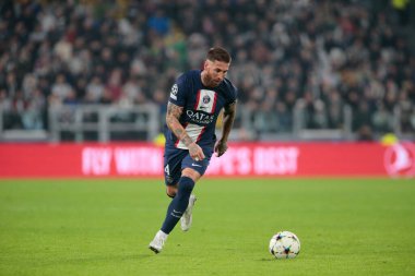 UEFA Şampiyonlar Ligi H Grubu sırasında Paris Saint-Germain FC 'den Sergio Ramos, 2 Kasım 2022' de İtalya 'nın Allianz Stadyumu' nda Juventus Fc ve Paris Saint Germain arasında oynanan futbol karşılaşması. Fotoğraf: Nderim Kaceli - Fotoğraf: Nderim Kaceli / LiveMedi