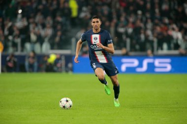 UEFA Şampiyonlar Ligi H Grubu sırasında Paris Saint-Germain FC 'den Achraf Hakimi, 2 Kasım 2022 tarihinde İtalya' nın Allianz Stadyumu 'nda Juventus Fc ve Paris Saint Germain arasında oynanan futbol karşılaşması. Fotoğraf: Nderim Kaceli - Fotoğraf: Nderim Kaceli / LiveMedi