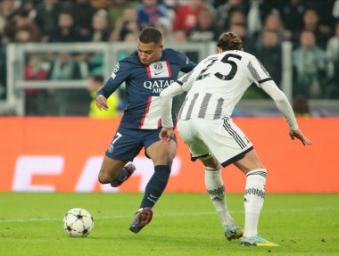 UEFA Şampiyonlar Ligi H Grubu sırasında Paris Saint-Germain FC takımından Kylian Mbappe, 2 Kasım 2022 tarihinde İtalya 'nın Allianz Stadyumu' nda Juventus Fc ve Paris Saint Germain arasında oynanan futbol karşılaşması. Fotoğraf: Nderim Kaceli - Fotoğraf: Nderim Kaceli / LiveMedi