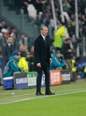 Juventus Fc takımının teknik direktörü Massimiliano Allegri UEFA Şampiyonlar Ligi H Grubu, Juventus Fc ve Paris Saint Germain arasında oynanan futbol maçı sırasında, 02 Kasım 2022 tarihinde İtalya 'nın başkenti Torino' daki Allianz Stadyumu 'nda oynanmıştır. Fotoğraf: Nderim Kaceli - Fotoğraf: Nderim Kaceli / LiveMed
