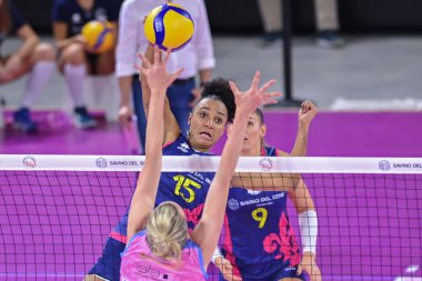Haleigh Washington (Savino Del Bene Scandicci) voleybol sırasında İtalyan Serie A1 Kadınlar Maçı Savino Del Bene Scandicci 'ye karşı TrasportiPesanti Casalmaggiore Floransa' da, İtalya 'da 2 Kasım 2022 - Fotoğraf: Lisa Guglielm