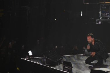 Cesare Cemonini 2 Kasım 2022 'de İtalya' nın başkenti Roma 'daki Palazzo dello Sport' ta yapılan Cremonini 2022 Turu sırasında. - Fotoğraf: Domenico Cippitelli / LiveMedi