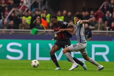 AC Milan 'dan Rafael Leao, UEFA Şampiyonlar Ligi 2022 / 23 Grup Sahnesi - Grup E futbol karşılaşması sırasında Giuseppe Meazza Stadyumu' nda AC Milan ile FC Red Bull Salzburg arasında 2 Kasım 2022 'de oynanan maç - Fotoğraf: Fabrizio Carabelli / LiveMedi