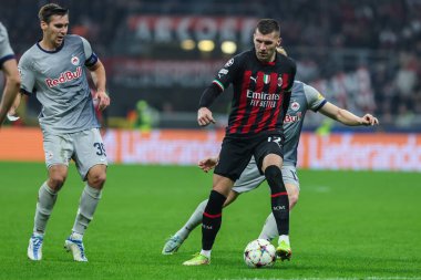 AC Milan 'dan Ante Rebiç, UEFA Şampiyonlar Ligi 2022 / 23 Grup Sahnesi - Grup E futbol karşılaşması sırasında Giuseppe Meazza Stadyumu, Milan' da AC Milan ve FC Red Bull Salzburg arasında 2 Kasım 2022 'de - Fotoğraf: Fabrizio Carabelli / LiveMedi