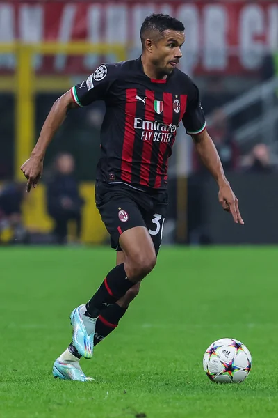 stock image Junior Messias of AC Milan in action during UEFA Champions League 2022/23 Group Stage - Group E football match between AC Milan and FC Red Bull Salzburg at Giuseppe Meazza Stadium, Milan, Italy on November 02, 2022 - Credit: Fabrizio Carabelli/LiveMe