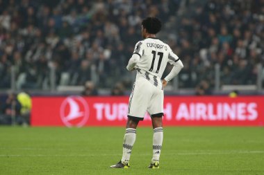 Juan Cuadrado (Juventus FC) UEFA Şampiyonlar Ligi maçında Juventus FC, Paris Saint-Germain FC 'ye karşı Torino, İtalya' daki Allianz Stadyumu 'nda, Kasım 02, 2022 - Fotoğraf: Claudio Benedett
