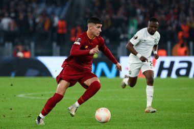 UEFA Avrupa Ligi 2022-2023 futbol karşılaşması sırasında Roma 'daki Olimpiyat Stadyumu' nda AS Roman ve PFC Ludogorets arasında oynanan Cristian Volpato (AS Roma). - Fotoğraf: Fabrizio Corradetti / LiveMedi