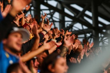 Frosinone Calcio taraftarları İtalya 'nın Frosinone şehrindeki Benito Stirpe Stadyumu' nda Frosinone Calcio 'ya karşı Frosinone Calcio maçında, 5 Kasım 2022 - Fotoğraf: Raffaele Cont