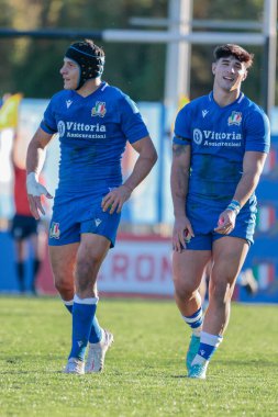 Juan Ignacio Brex (İtalya) ve Tommaso Menoncello (İtalya), İtalya 'nın Padua kentindeki Plebiscito Stadyumu' nda oynanan 2022 Test Maçı 'nda oynanan rugby serisi maçında - Fotoğraf: Mattia Radon