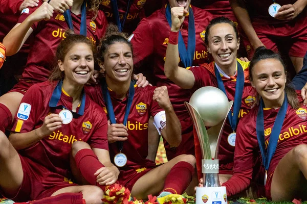İtalya 'nın Parma kentindeki Ennio Tardini stadyumunda oynanan Roma Bayanlar Supercoppa Maçı Finali - Juventus FC AS Roma' ya karşı - Fotoğraf: Nicolas Morassutt