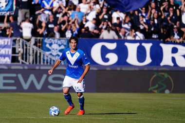 Andrea Cistana (Brescia FC) İtalyan futbol takımı Serie B maçında Brescia Calcio, Ascoli Calcio 'ya karşı, İtalya' nın Brescia kentindeki Mario Rigamonti stadyumunda, 5 Kasım 2022 - Fotoğraf: Luca Rossin