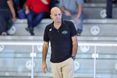 Waterpolo İtalyan Serisi A maçında teknik direktör Maurizio Mirarchi (Distretti Ecologici Nuoto Roma), İtalya 'nın başkenti Roma' da düzenlenen Polo Acquatico Frecciarossa 'da Distretti Ecologici Nuoto Roma - Fotoğraf: Luigi Marian