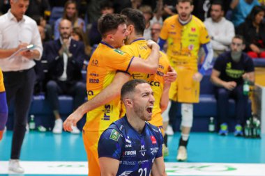 Salvatore Rossini (Voleybol İtalya Serie A Erkekler Süper Ligi Şampiyonası sırasında Valsa Group Modena - Leo Shoes Modena, Modena 'daki PalaPanini' de Top Volley Cisterna 'ya karşı, Modena, İtalya - Fotoğraf: Fabio Patami