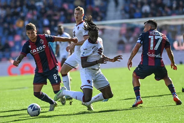Yann Karomoh (Torino FC) İtalya futbol takımı Serie A maçında Bologna FC Torino FC 'ye karşı Bologna, İtalya' nın Bologna kentindeki Renato Dall 'Ara stadyumunda, Kasım 06, 2022 - Fotoğraf: Gianluca Ricc