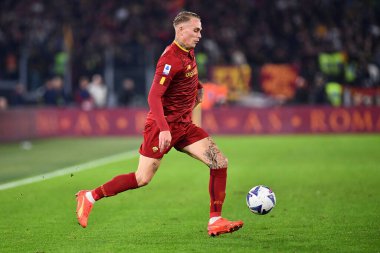 AS Roma takımından Rick Karsdorp, AS Roma ile SS Lazio arasında 6 Kasım 2022 'de İtalya' nın başkenti Roma 'da oynanan karşılaşmada görülüyor. - Fotoğraf: Gennaro Masi / LiveMedi