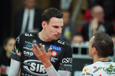 Giannelli simone (n.6 sir safe susa perugia) massimo colaci (n.13 sir safe susa perugia) İtalyan Serie A Men SuperLeague Şampiyonası sırasında Sir Susa Perugia Allianz Milano 'ya karşı.,