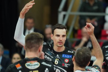 Giannelli simone (n.6 sir Security susa perugia) İtalyan Serie A Men SuperLeague Şampiyonası sırasında Sir Safety Susa Perugia ile Allianz Milano arasında Perugia, İtalya 'da Pala Barton' da, Kasım 06, 2022 - Loris Cerquiglin