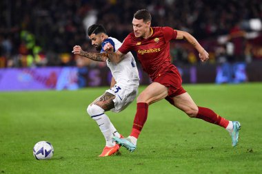 AS Roma 'dan Andrea Belotti, AS Roma ve SS Lazio arasında 6 Kasım 2022' de İtalya 'nın başkenti Roma' da oynanan Stadio Olimpico karşılaşmasında görülüyor. - Fotoğraf: Gennaro Masi / LiveMedi