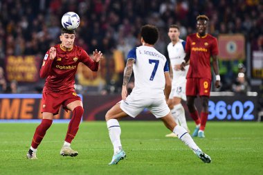 AS Roma 'dan Cristian Volpato, AS Roma ile SS Lazio arasında 6 Kasım 2022' de İtalya 'nın başkenti Roma' da oynanan karşılaşmada görülüyor. - Fotoğraf: Gennaro Masi / LiveMedi