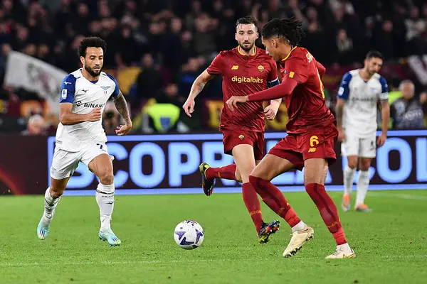 SS Lazio 'dan Felipe Anderson, AS Roma ve SS Lazio arasında 6 Kasım 2022' de İtalya 'nın başkenti Roma' da oynanan Stadio Olimpico maçında. - Fotoğraf: Gennaro Masi / LiveMedi