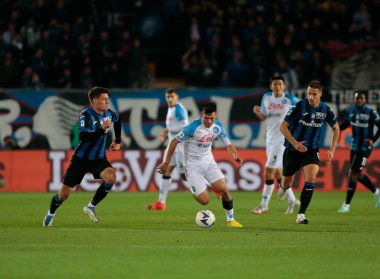 İtalyan Serie A sırasında SSC Napoli 'den Hirving Lozano, Atalanta Bc ve Ssc Napoli arasında 2005 Kasım 2022' de, Gewiss Stadyumu, Bergamo, İtalya Fotoğrafı Nderim Kaceli - Fotoğraf: Nderim Kaceli / LiveMedi