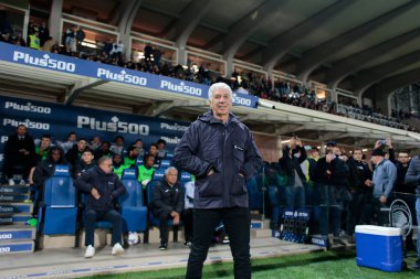 Gianpiero Gasperini İtalya Serie A sırasında Atalanta Bc teknik direktörü, Atalanta Bc ve Ssc Napoli futbol karşılaşması, 2005 Kasım 2022 tarihinde, Gewiss Stadyumu, Bergamo, İtalya Fotoğraf Nderim Kaceli - Fotoğraf: Nderim Kaceli / LiveMedi