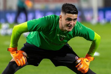 İtalyan futbol takımı Serie B maçında Tommaso Aglietti Reggina portresi Reggina 1914-Cenova CFC maçı sırasında İtalya 'nın Reggio Calabria şehrindeki Oreste Granillo stadyumunda yapıldı.