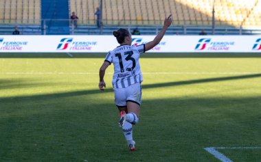 İtalya 'nın Parma kentindeki Ennio Tardini Stadyumu' nda Juventus Lisa Boattin Gol Kutlaması İtalyan futbolu Bayanlar Supercoppa Maçı Finali - Juventus FC AS Roma 'ya karşı
