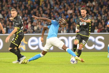 SSC Napoli 'den Victor Osimhen ve Empoli Futbol Kulübü' nden Petar Stojanoviç, Diego Armando Maradona Stadyumu 'ndaki SSC Napoli v Empoli Futbol Kulübü - Fotoğraf: Agostino Gemito / LiveMedi