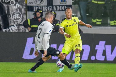 Udinese 'den Enzo Ebosse İtalya' nın La Spezia, İtalya 'daki Alberto Picco Stadyumu' nda Spezia Calcio-Udinese Calcio maçında, 8 Kasım 2022 - Fotoğraf: Cucco Ricucch
