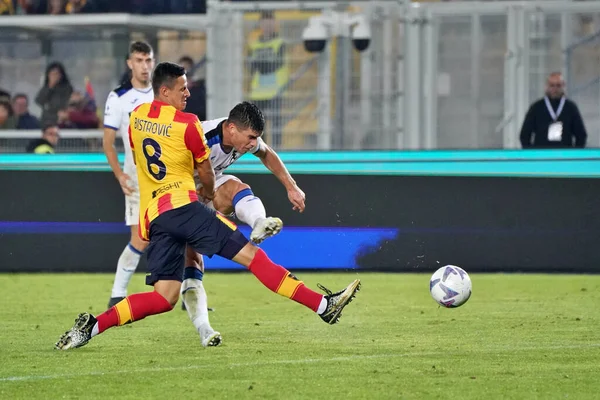 Ruslan Malinovskyi Atalanta Kristijan Bistrovic Lecce Italiensk Fotball Serie Match – stockfoto