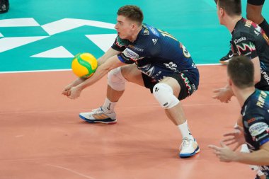 ropret gregor (n.20 sir safe susa perugia) CEV Şampiyonlar Ligi voleybol maçı sırasında Sir Sicoma Monini Perugia, ACH Volley Ljubljana 'ya karşı Perugia, İtalya' da Pala Barton 'da, 9 Kasım 2022 - Loris Cerquiglin