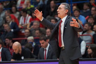Sergio Scariolo, teknik direktör Virtus Segafredo Bologna basketbol Euroleague Şampiyonası 'nda EA7 Emporio Armani Milano, Milan, İtalya' da düzenlenen Assago Forumu 'nda Virtus Segafredo Bologna' ya karşı.