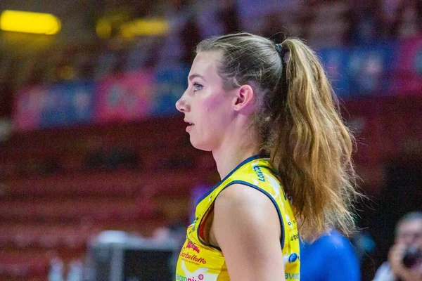 Robin Kruijf Calienta Imoco Durante Partido Voleibol Italiano Serie Femenino — Foto de Stock