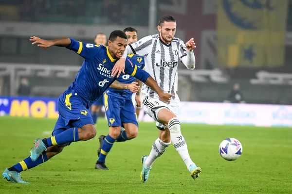 Juventus Adrien Rabiot Action Verona Isak Hien Italian Soccer Serie — Stock Photo, Image