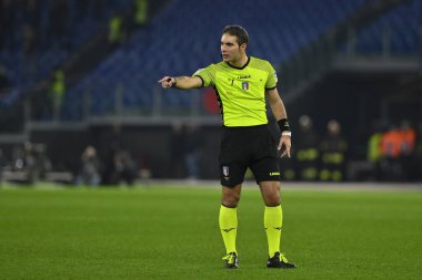 Hakem Alberto Santoro, 10 Kasım 2022 tarihinde İtalya 'nın başkenti Roma' da düzenlenen Stadio Olimpico 'da S.S. Lazio ile A.C. Monza arasındaki 14. - Fotoğraf: Domenico Cippitelli / LiveMedi