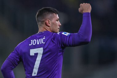 Luka Joviç (ACF Fiorentina) İtalya 'nın başkenti Floransa' daki Artemio Franchi Stadyumu 'nda oynanan ACF Fiorentina-US Salernitana maçında gol attıktan sonra kutlama yapıyor - Fotoğraf: Lisa Guglielm