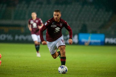 Torino Fc takımından Nikola Vlasiç, İtalya Serie A sırasında Torino Fc ve Uc Sampdoria arasında 9 Kasım 2022 'de Stadio Olimpico Grande Torino, Torin, İtalya Fotoğraf: Nderim Kaceli / LiveMedi