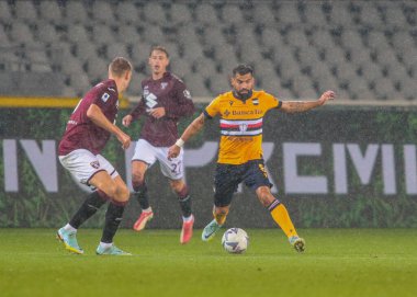 İtalyan Serie A sırasında UC Sampdoria takımından Tomas Rincon, Torino Fc ve Uc Sampdoria arasında oynanan futbol karşılaşması, 09 Kasım 2022 'de Stadio Olimpico Grande Torino, Torin, İtalya Fotoğraf Nderim Kaceli - Fotoğraf: Nderim Kaceli / LiveMedi