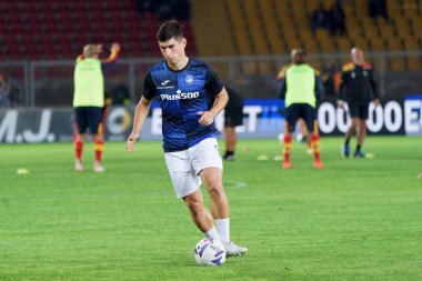 İtalya futbol takımı Serie A maçında Ruslan Malinovskyi (Atalanta) İtalya 'nın Lecce kentindeki Via Del Mare stadyumunda ABD Lecce vs Atalanta BC maçında, 9 Kasım 2022 - Fotoğraf: Emmanuele Mastrodonat